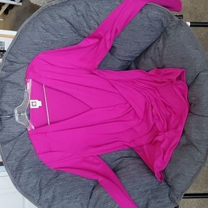 Anne Klein Women's Blouse. Beautiful color.